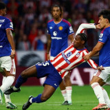 Lisandro Martinez Bisa Didepak Manchester United usai Lempar Kritik kepada Manajemen