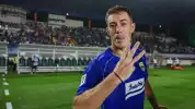 Media Vietnam Sebut Gara-gara Penalti Peralta, Persib Buat Posisi Pelatih The Cong Viettel FC Terancam