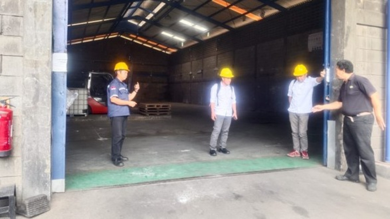 Risiko Keselamatan di Gudang Bahan Kimia Mudah Terbakar, Ini yang Harus Diperhatikan Saat Konstruksi
            - galeri foto
