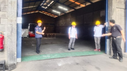 Risiko Keselamatan di Gudang Bahan Kimia Mudah Terbakar, Ini yang Harus Diperhatikan Saat Konstruksi