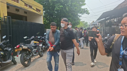 Tujuh Orang Ditangkap dalam Penggerebekan Kampung Ambon Jakbar, Lima Positif Narkoba Sabu