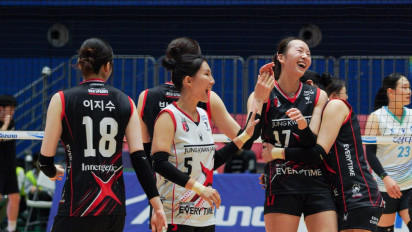 Top Skor KOVO Cup 2026, Kamis 15 Oktober: Zhong Hui dan Victoria Danchak Melesat Tembus Tiga Besar, Kandelan Kokoh di Puncak