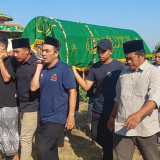 Safriel, Salah Satu Korban Meninggal Akibat Karhutla Bromo Dimakamkan