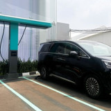 Bangun Ekosistem Kendaraan Listrik Indonesia, BYD Siap Hadirkan 100 Fasilitas Flash Charging dalam Dua Bulan