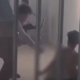 Viral Aksi Pencambukan Pegawai MBG di KPPG Bogor, Pelaku Membabi Buta Meski Korban Meringis Kesakitan