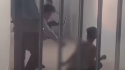 Viral Aksi Pencambukan Pegawai MBG di KPPG Bogor, Pelaku Membabi Buta Meski Korban Meringis Kesakitan