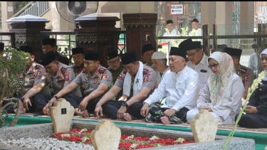 Kapolri Ziarah ke Makam Gus Dur di Tebuireng, Gus Fahmi Berharap Polri Kian Dipercaya Masyarakat
