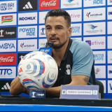 Carlos Pena Tak Segan Bongkar Kunci Kesuksesan Persita Tangerang Akhiri Rekor Sempurna Persija Jakarta di Super League