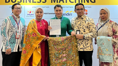 Kerajinan Lokal Sulam Kapalo Samek Padang Pariaman Gaet Kontrak Ekspor Rp400 Juta di Trade Expo Indonesia 2026