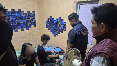 Tim Gabungan Polri dan BNN Karimun Razia Rumah Kosan, Dua Orang Terindikasi Penguna Narkotika Diamankan