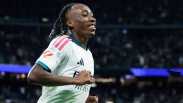 Yan Diomande Tampil Gemilang, Jose Mourinho Bicara soal Nasib Vinicius usai Real Madrid Gilas Sevilla 4-1
