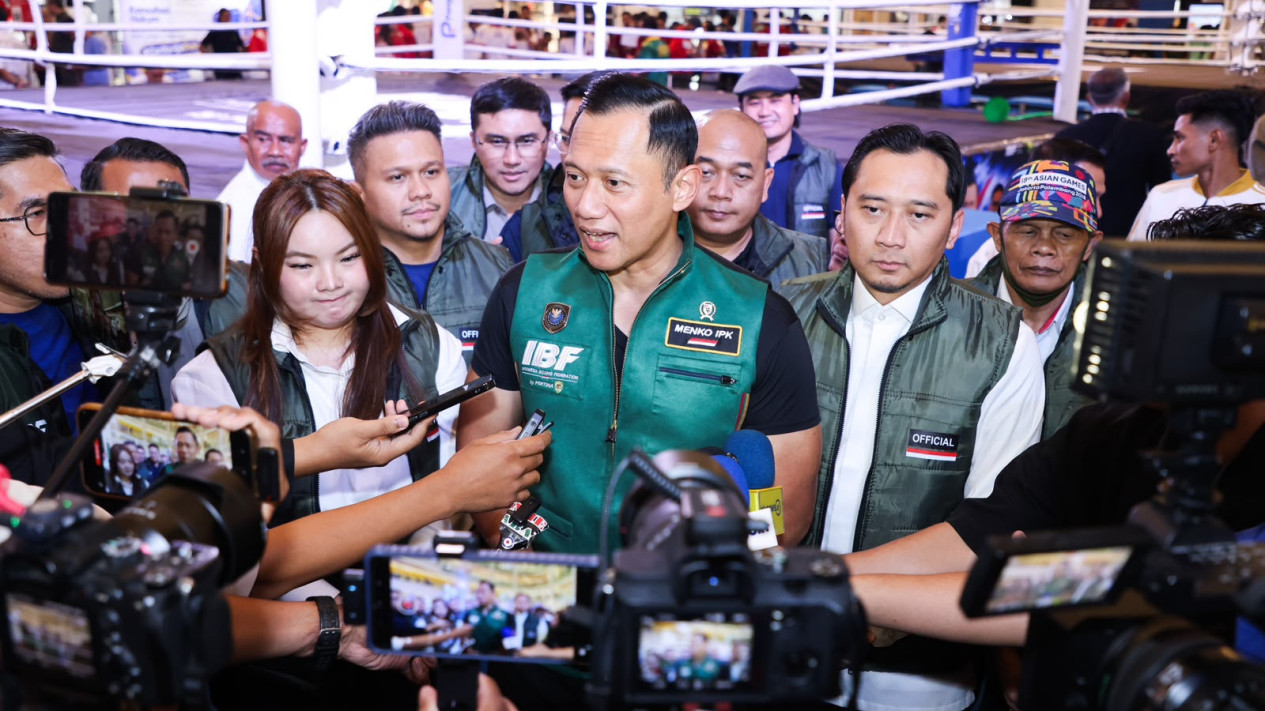 Kejurnas Tinju Amatir 2026 Resmi Dibuka, AHY Dorong Petinju Indonesia Berprestasi di Level Dunia
            - galeri foto