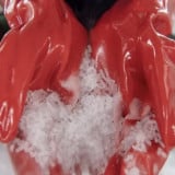 Mengenal  Dry Ice  yang Efektif Tekan Polutan Karhutla, BMKG Catat Jarak Pandang Palembang Berangsur Membaik