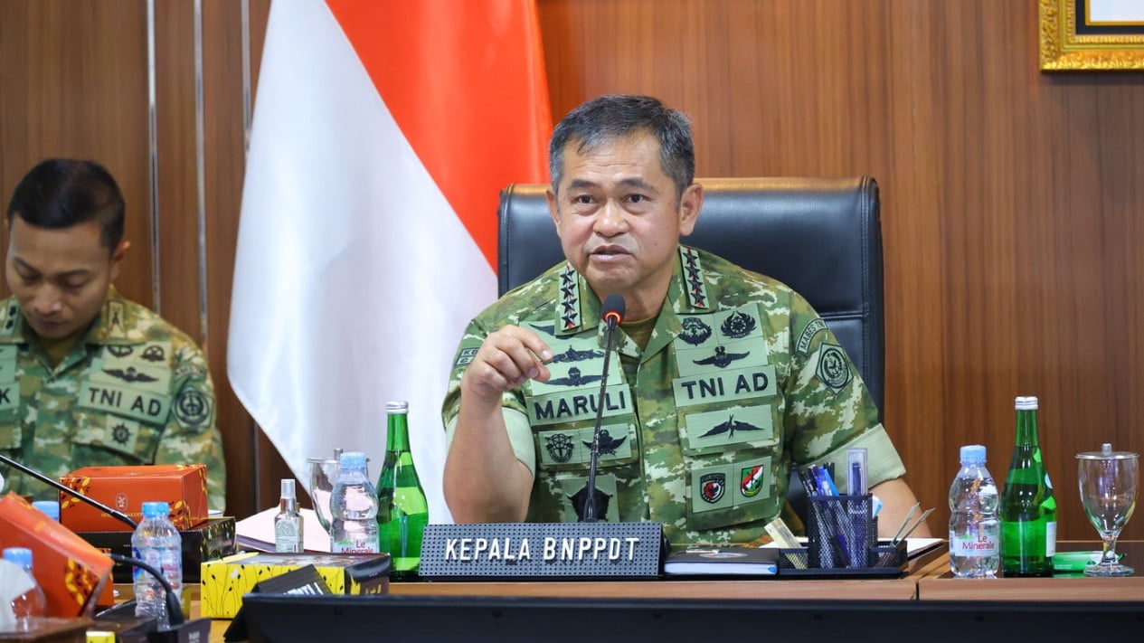 Kepala BNPPDT Jenderal TNI Maruli Dorong Prioritas Program Ekonomi Konkret di Wilayah Perbatasan
            - galeri foto