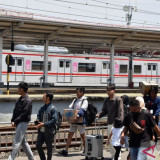 Jadwal KRL Rute Rangkasbitung-Tanah Abang untuk Hari Ini Rabu 21 Oktober 2026