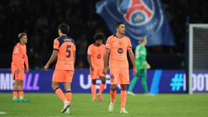 Pastikan Rodri Jadi Cadangan Kontra Real Madrid, Hansi Flick Bongkar Penyebab Kekalahan Barcelona dari PSG