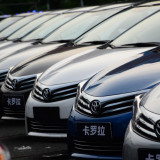 China Bakal Batasi Fitur Canggih Mobil Listrik, Kursi Zero-G hingga Layar Lipat Terancam Dilarang