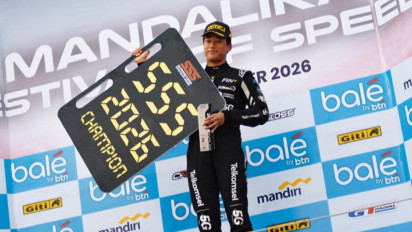Nadeem Rustombi Raih Trophy Superstars Sportscar Series 2026 di Mandalika, Siap Hadapi Kompetisi 2027
