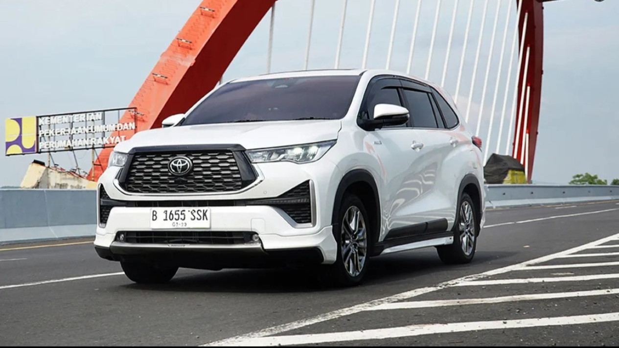 Mobil Hybrid Bisa Dapat Keistimewaan Seperti Mobil Listrik, Menperin Ungkap Rencananya
            - galeri foto