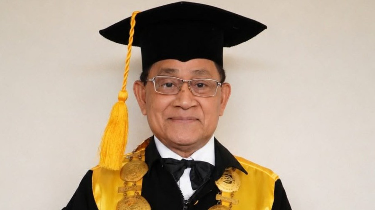 Kabar Duka, Rektor Universitas Langlangbuana Bandung Irjen Pol (Purn) A. Kamil Razak Meninggal Dunia
            - galeri foto