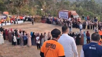 Gubernur Khofifah Salurkan Bantuan Air Bersih di Pacitan, Anggaran Dropping Capai Rp3,8 Miliar