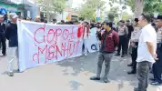 Mahasiswa Jombang Desak Pemerintah Evaluasi PSN dan Percepat Penanganan Karhutla