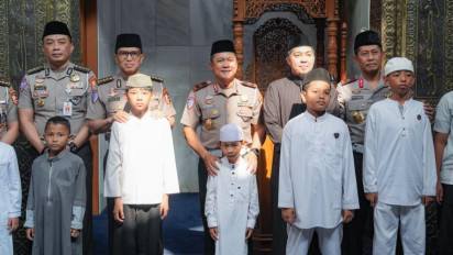 Wujudkan Polisi Bersama Masyarakat, Kakorlantas Polri Gelar Doa Bersama Anak Yatim