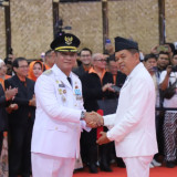 Dokter Asep Surya Atmaja Dilantik Jadi Bupati Bekasi, KDM Titipkan Pengobatan Bagi Warga Tidak Mampu