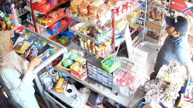Diduga Cemburu karena Chat Mesra, Pria di Probolinggo Bacok Seorang Penghulu