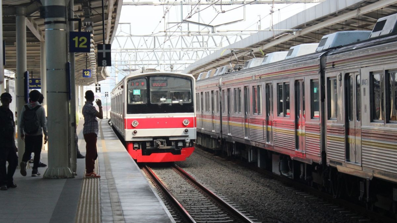 Jadwal KRL Rute Jakarta Kota-Bogor Minggu 25 Oktober 2026: Alternatif Transportasi Libur Akhir Pekan
            - galeri foto