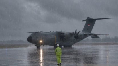 Ketika Pesawat TNI AU Berhasil Memaksa Hujan Turun di Kalimantan
