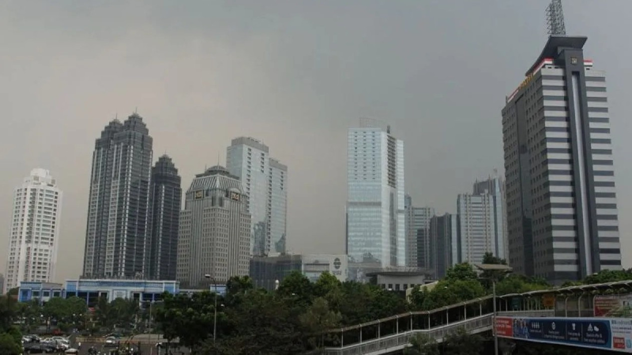 BMKG Rilis Prakiraan Cuaca DKI Jakarta untuk Selasa 27 Oktober 2026: Jaktim dan Jaksel Hujan Ringan
            - galeri foto