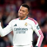 Sudah Jatuh Tertimpa Tangga! Kylian Mbappe Gagal Raih Ballon d Or 2026, Kini Kehilangan 2 Sponsor China