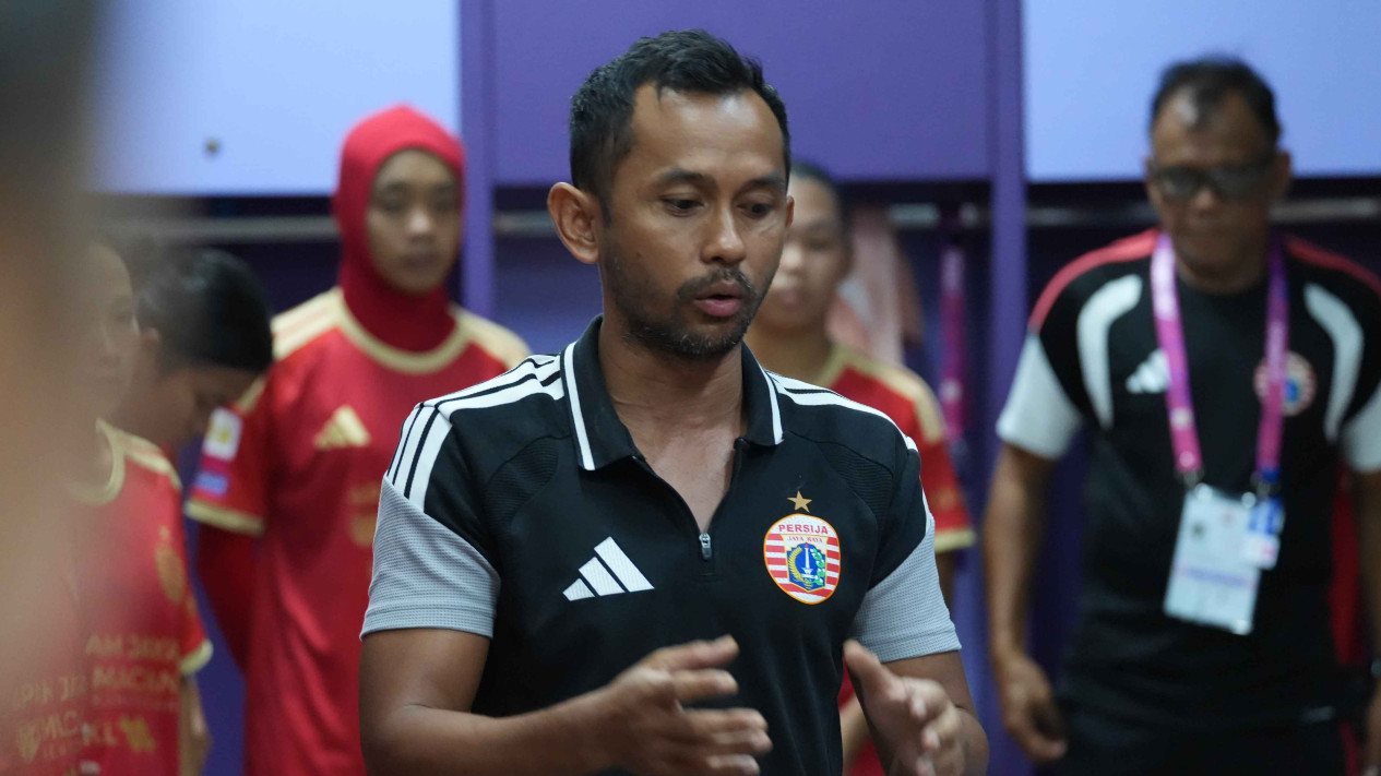 Persija Putri Lakukan Penyegaran di Posisi Pelatih Kepala, Tunjuk Ricky Nelson sebagai Penerus
            - galeri foto
