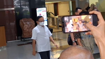 Sestama BNPB Ungkap Isi Dua Tas Besar yang Diserahkan ke KPK Terkait Dugaan Korupsi Dana Bencana