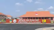 Laporan Seskab Teddy: 265 Sekolah Rakyat Berdiri, 45 Ribu Anak Jalanan Kini Kembali Bersekolah