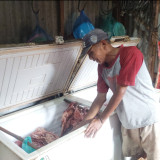 Kios Daging di Pasar Leces Dibobol, 25 Kg Daging dan Uang Kas Raib