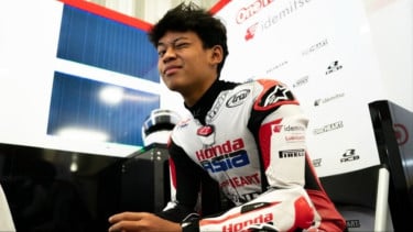 Hasil Kualifikasi Moto3 Malaysia 2026: Tembus 10 Besar, Veda Ega Pratama Dipastikan Start dari P8 di Balapan Utama