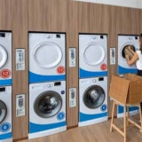 Mau Buka Usaha Laundry? 6 Tips Menata Ruang dan Memilih Lantai agar Bisnis Lebih Efisien