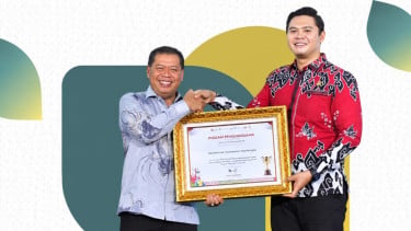 Top, Pemkab Majalengka Raih Penghargaan OJK Cirebon Sebagai Pemda Teraktif Program Desa EKI Sektor Wisata 2026